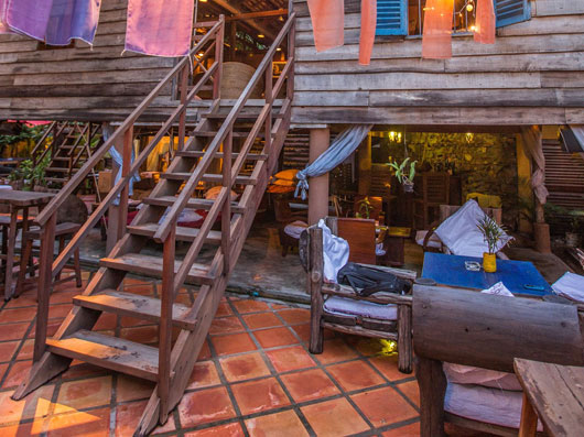 Asana - the old wooden house - bar, photo credit asana-cambodia.com