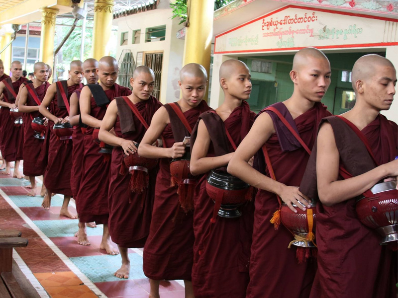 Myanmar cultural group tour