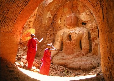 Golf & the Golden Temples of Myanmar