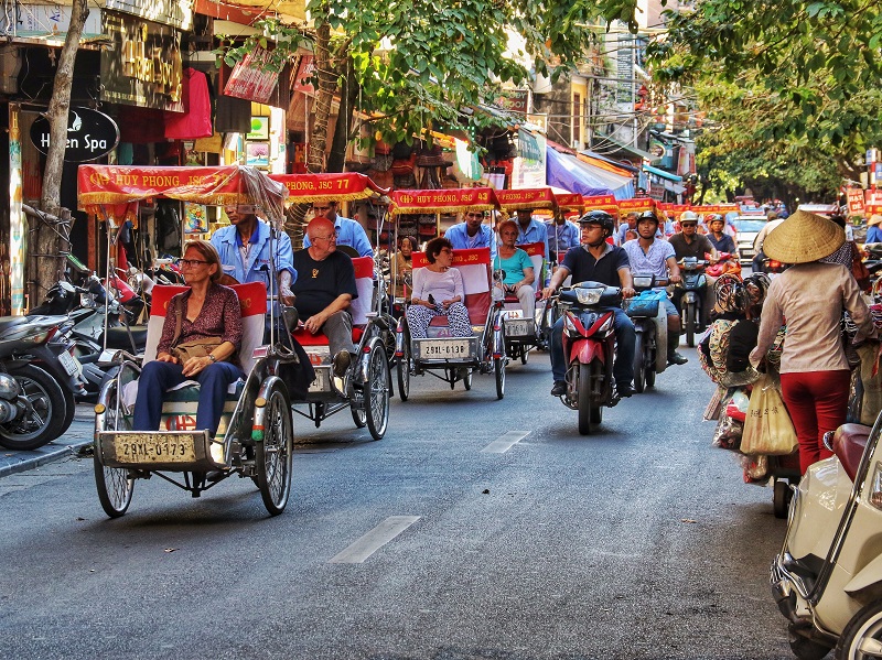 Vietnam Holidays Group Tour Hanoi Cyclo