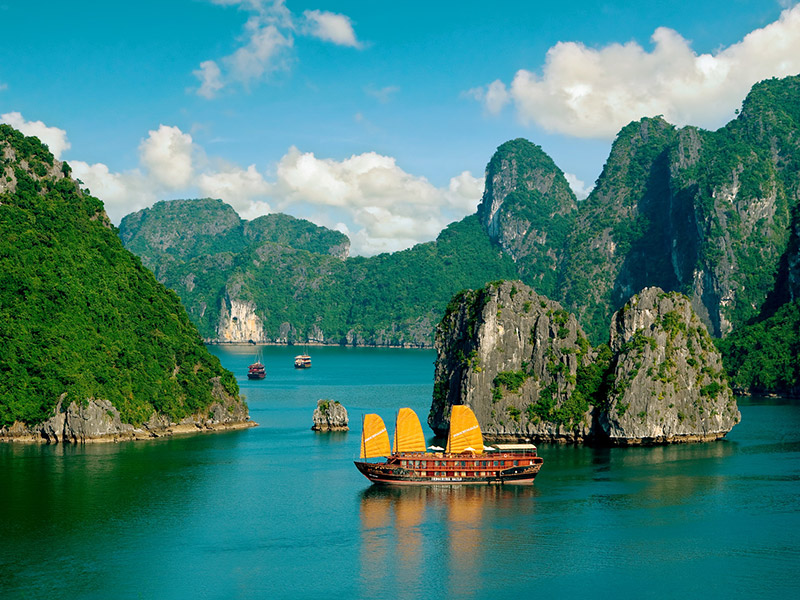  Asia holidays boat tours 