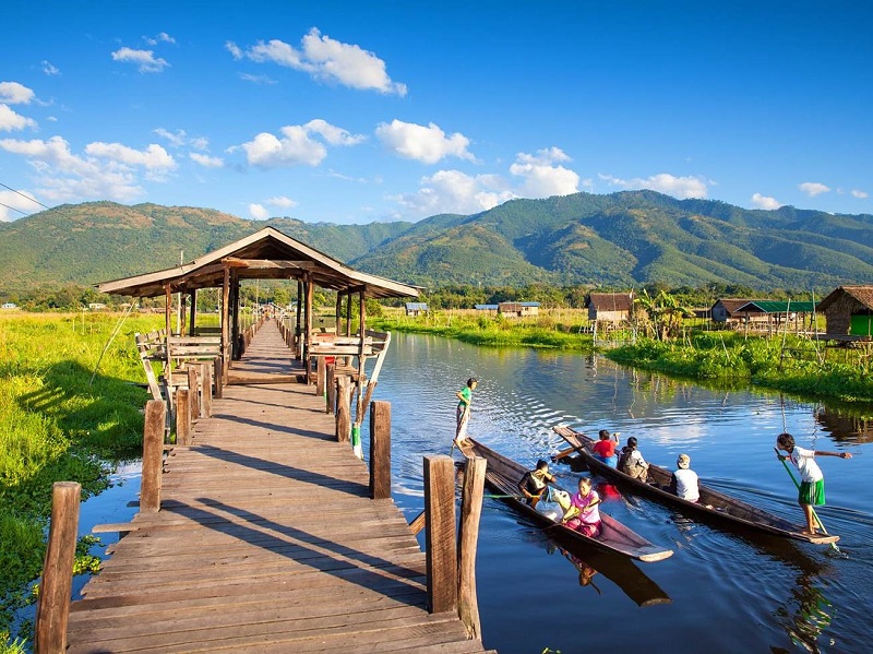Visit Myanmar's water world on an Inle Lake Tour