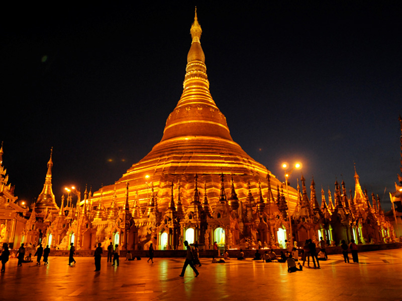 The glittering Shwedagon Pagoda at night