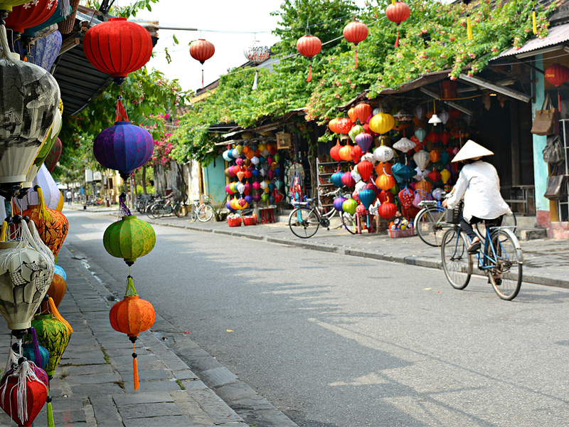 Explore Hoi An by Bicycle