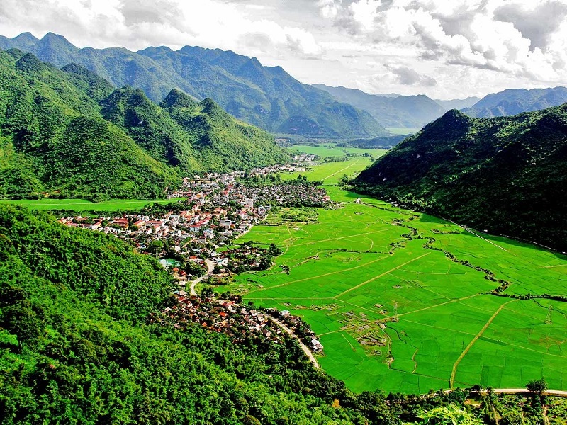 Mai Chau valley