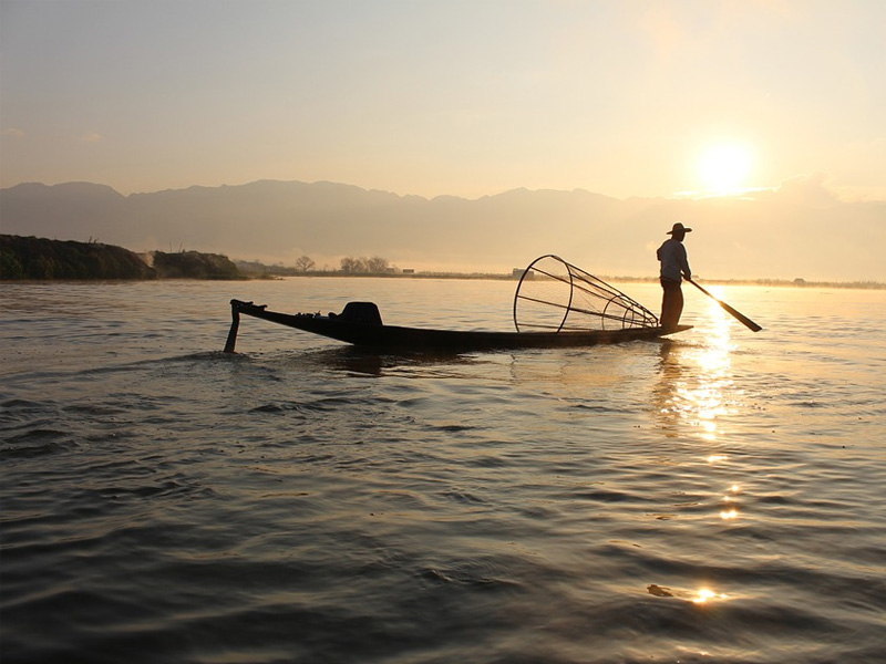 Myanmar holidays to Inle Lake