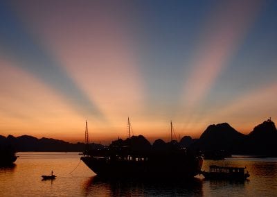 Ha Long Bay Junk Boat Tours