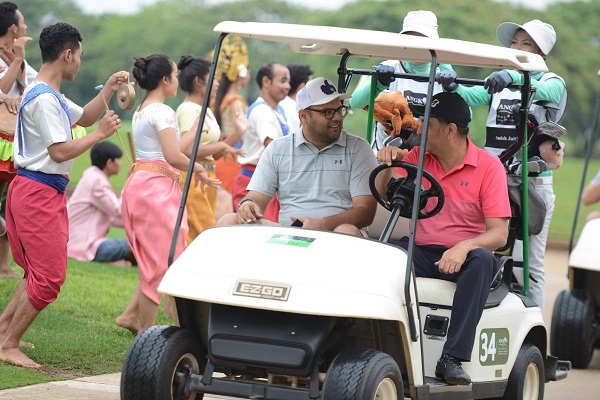 Go on a Siem Reap golf tour with See Asia Differently