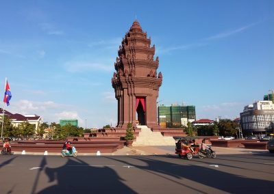 Phnom-Penh-independence-monument