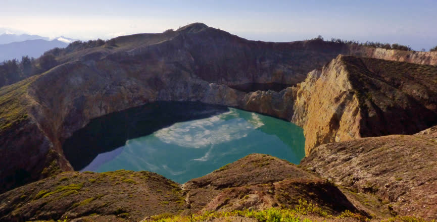 resized-Flores Kelimutu Crater Lakes 1
